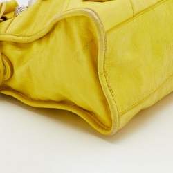 Pre Owned Balenciaga Jaune Fluo Leather Giant 21 Classic City Tote