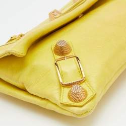 Pre Owned Balenciaga Yellow Leather Giant 21 Envelope Clutch
