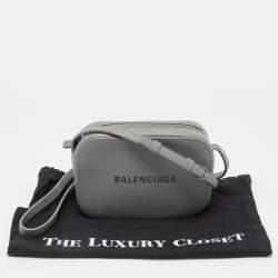 Pre Owned Balenciaga Grey Leather Logo XS Everyday Camera Bag