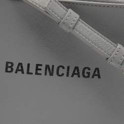 Pre Owned Balenciaga Grey Leather Logo XS Everyday Camera Bag