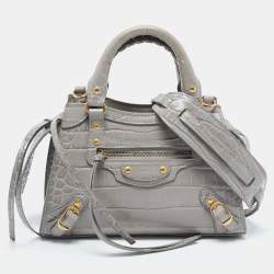Skyldfølelse give score Shop Luxury Balenciaga Bags Online USA | The Luxury Closet