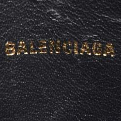 Pre Owned Balenciaga White Graffiti Leather Everyday Crossbody Bag