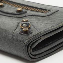 مملوكة مسبقًا Balenciaga Dark Green Leather French Flap Wallet