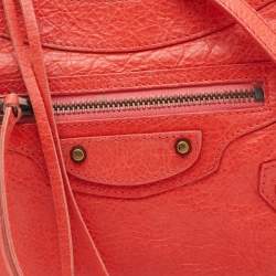 Pre Owned Balenciaga Rose Corail Leather Classic Hip Crossbody Bag