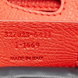 مملوكة مسبقًا Balenciaga Red Leather Tube Clasp Satchel