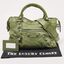 مملوكة مسبقًا Balenciaga Olive Green Leather GSH Classic City Bag
