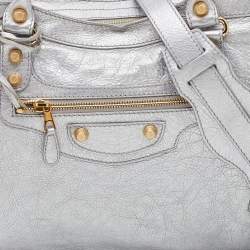 مملوكة مسبقًا Balenciaga Gris Aluminum Leather RGH City Tote