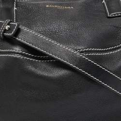 Pre Owned Balenciaga Black Leather Round Air Hobo