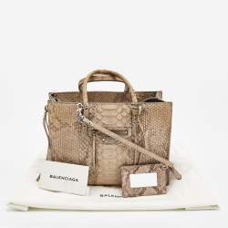 مملوكة مسبقًا Balenciaga Beige Python Papier A6 Zip Tote