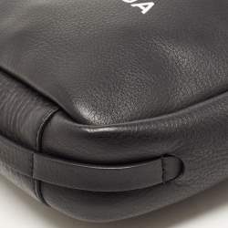 مملوكة مسبقًا Balenciaga Black Leather Everyday Camera Shoulder Bag