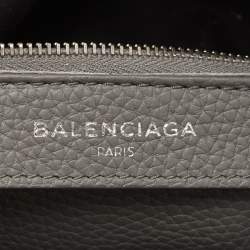 Pre Owned Balenciaga Grey Leather Black Out City Bag