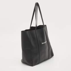 Pre Owned Balenciaga Black Leather Everyday Shopper Tote