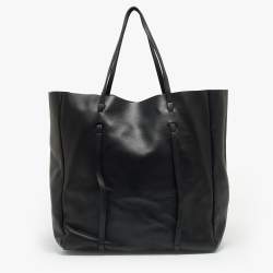 Pre Owned Balenciaga Black Leather Everyday Shopper Tote