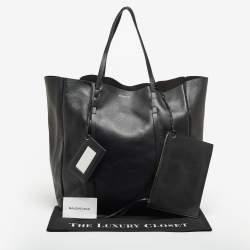 Pre Owned Balenciaga Black Leather Everyday Shopper Tote