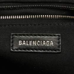 Pre Owned Balenciaga White Croc Embossed Leather Cloud Clutch Bag