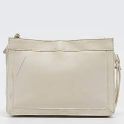 مملوكة مسبقًا Balenciaga Off White Leather Perforated Logo Pochette Bag