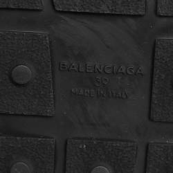 مملوكة مسبقًا Balenciaga Tri Color Leather, Mesh and Suede Race Runner Sneakers Size 39