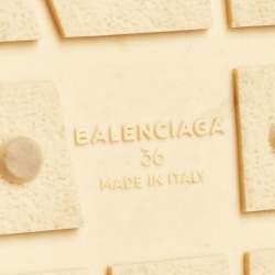 Pre Owned حذاء رياضي بالنسياغا ريس رانر جلد وشبك متعدد الألوان مقاس 36