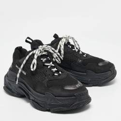 Pre Owned Balenciaga Black Mesh and Nubuck Triple S Lace Up Sneakers Size 42