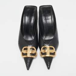 مملوكة مسبقًا Balenciaga Black Python Embossed Leather BB Knife Mules Size 36