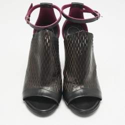 Balenciaga Black/Pink Lasercuts Leather Glove  Sandals Size 37