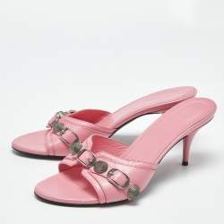 مملوكة مسبقًا Balenciaga Pink Leather Le Cagole Studded Slide Sandals Size 38