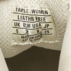 Pre Owned حذاء رياضي بالنسياغا تريبل إس جلد صناعي أسود بشعار في كل مكان مقاس 37