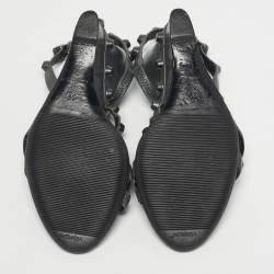 مملوكة مسبقًا Balenciaga Green Leather Arena Studded Strappy Wedge Sandals Size 39