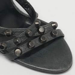 مملوكة مسبقًا Balenciaga Green Leather Arena Studded Strappy Wedge Sandals Size 39