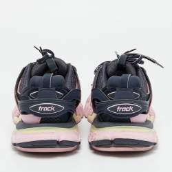 Pre Owned حذاء رياضي بالنسياغا تراك منخفض من أعلى جلد صناعي وشبك أبيض/ برتقالي مقاس 40