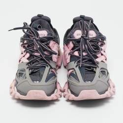 Pre Owned حذاء رياضي بالنسياغا تراك منخفض من أعلى جلد صناعي وشبك أبيض/ برتقالي مقاس 40