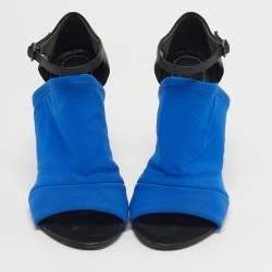 Pre Owned Balenciaga Glove Size 35 Black Leather and Neoprene Ankle Strap Sandals