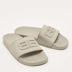 Pre Owned Balenciaga BB Logo Size 37 Grey Rubber Pool Slide
