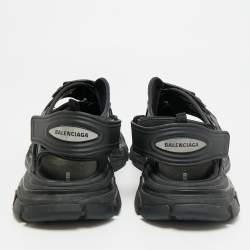 مملوكة مسبقًا Balenciaga Track Size 42 Black Faux Leather Slingback Sandals