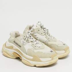 مملوكة مسبقًا Balenciaga Triple S Size 38 Beige Fabric and Nubuck Leather Lace Up Sneakers
