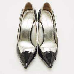 مملوكة مسبقًا حذاء كعب عالي بالنسياغا جلد وجلد لامع أسود/فضي مقدمة مدببة مقاس 38.5