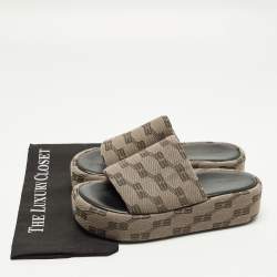 مملوكة مسبقًا Balenciaga Rise Size 39 Brown Canvas Platform Sandals