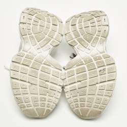 مملوكة مسبقًا Balenciaga 3XL Size 39 Silver Faux Leather and Net Lace Up Sneakers