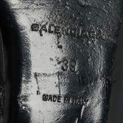 مملوكة مسبقًا Balenciaga Arena Size 39 Black Leather Studded Flat Slide