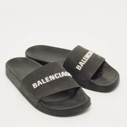 مملوكة مسبقًا Balenciaga Size 39 Black Rubber Pool Slides 