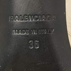 مملوكة مسبقًا Balenciaga Square Knife Size 36 Gold Leather Pumps