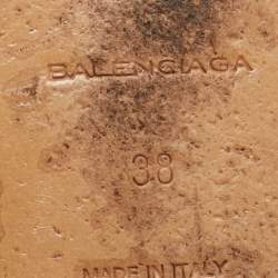 Pre Owned حذاء فلات بحزام للكاحل جلدي أزرق بالنسياغا مقاس 38