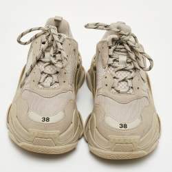 Pre Owned حذاء رياضي بالنسياغا تريبل إس دانتيل شبكي وجلد صناعي بيج مقاس 38