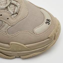 Pre Owned حذاء رياضي بالنسياغا تريبل إس دانتيل شبكي وجلد صناعي بيج مقاس 38