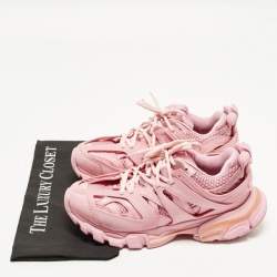 Pre Owned حذاء رياضي بالنسياجا تراك شبك وجلد صناعي وردي برباط مقاس 38