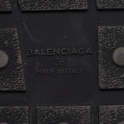 Pre Owned Balenciaga Race Runner Size 38 Tricolor Leather and Mesh Low Top Sneakers