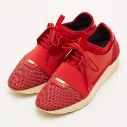 مملوكة مسبقًا Balenciaga Race Runner Size 40 Red Leather, Mesh and Neoprene Low Top Sneakers