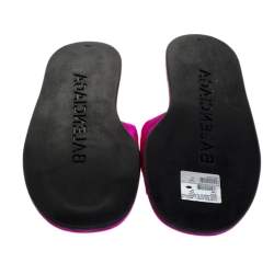 Pre Owned حذاء سلايدز بالنسياغا فلات هوتل جاكارد وردي فوشيا مقاس 39