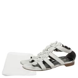 Pre Owned صندل فلات بالنسياغا غلادياتور مرصع جلد أبيض مقاس 39