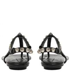 Pre Owned حذاء فلات إصبع "ارينا" مرصع جلد أسود مقاس 37.5